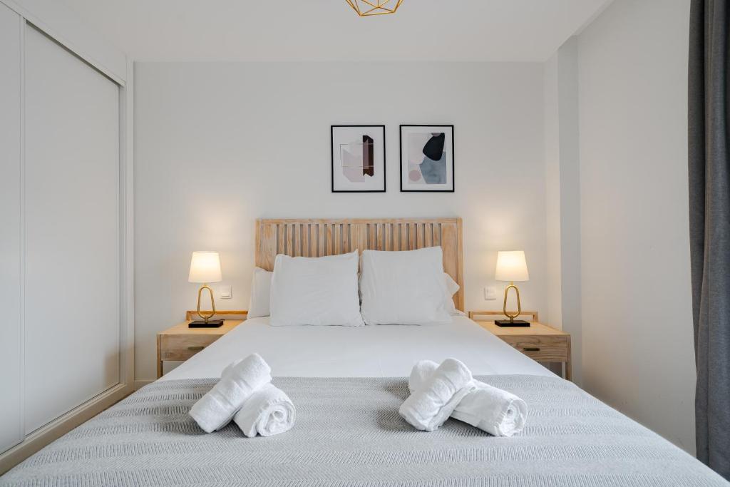 Feelathome Goya Apartments - 7