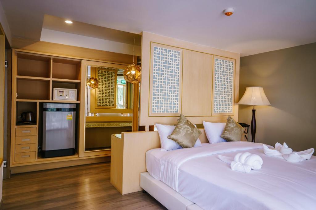 Moon Dragon Hotel - Resim 37