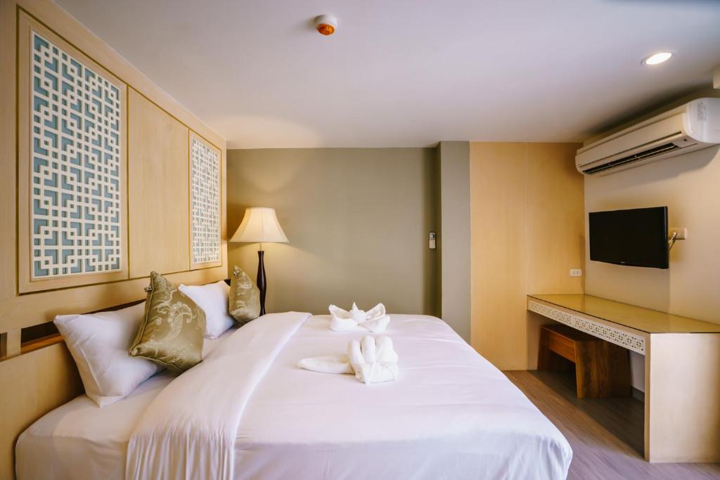 Moon Dragon Hotel - Resim 21