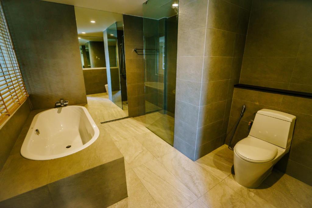 Moon Dragon Hotel - Resim 19