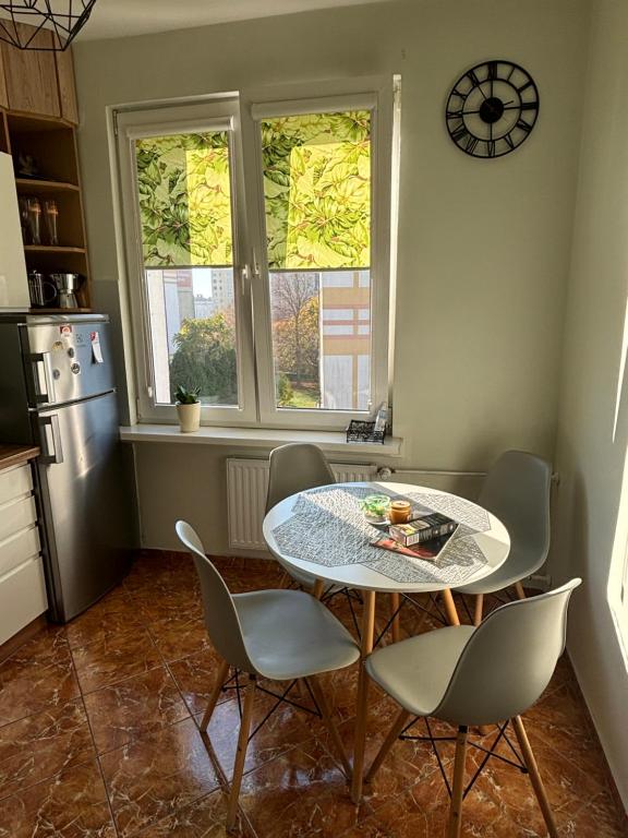 Kuchyňa alebo kuchynka v ubytovaní Apartament 18