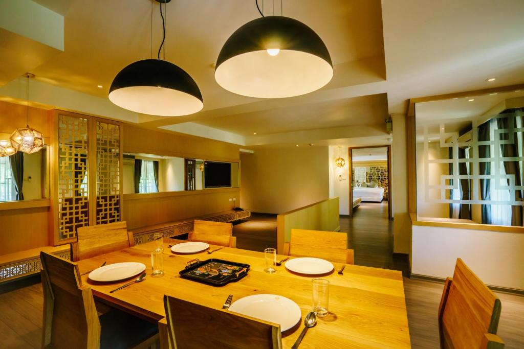 Moon Dragon Hotel - Resim 26