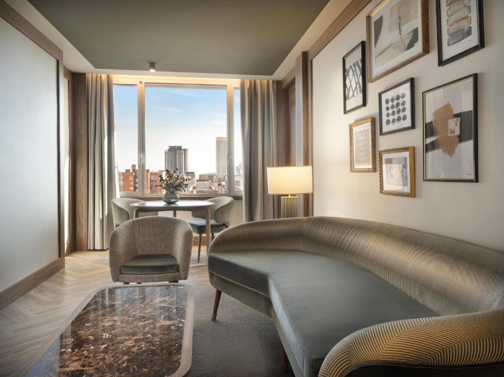 The Westin Madrid Cuzco - 3