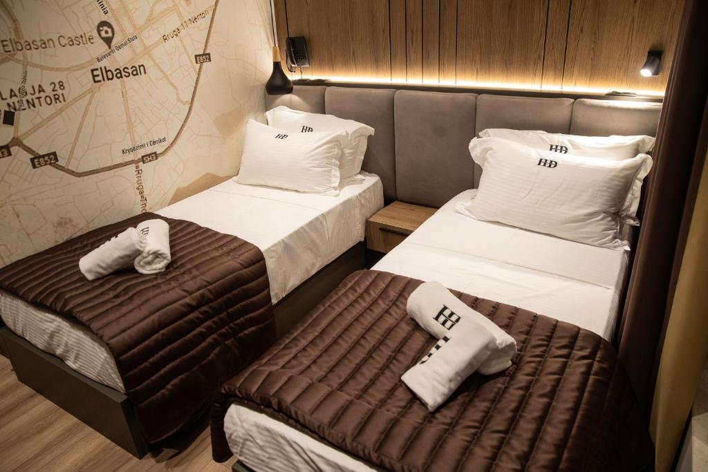 Postel nebo postele na pokoji v ubytování Dial Hotel