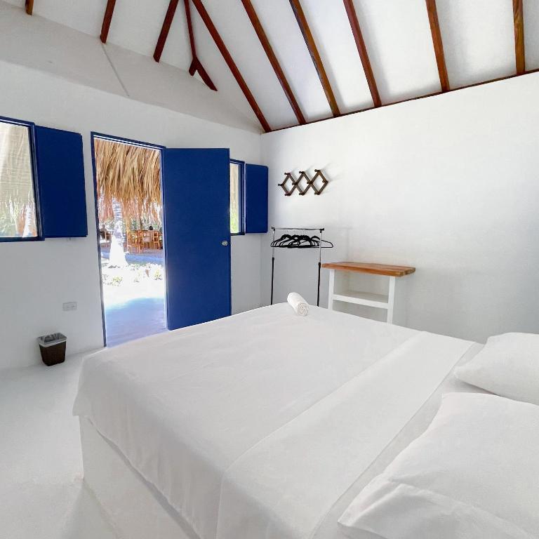 Mejores Hoteles en Isla Grande | Islas del Rosario 607698452