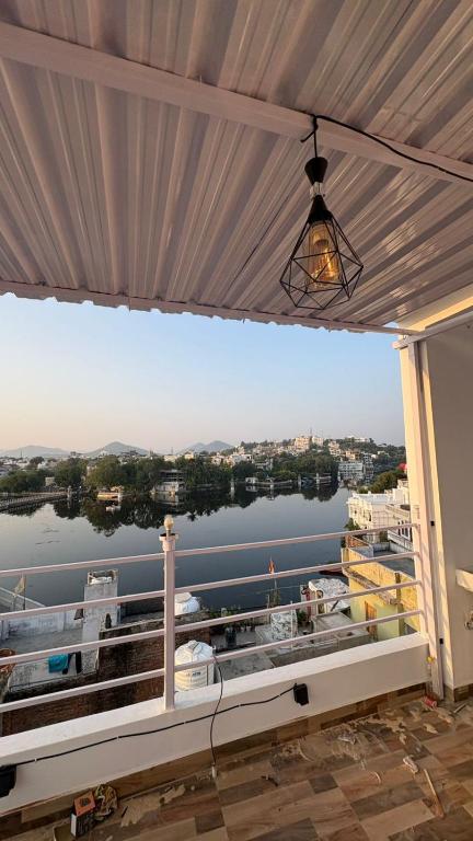 Balkón nebo terasa v ubytování Multiple Stories, Udaipur