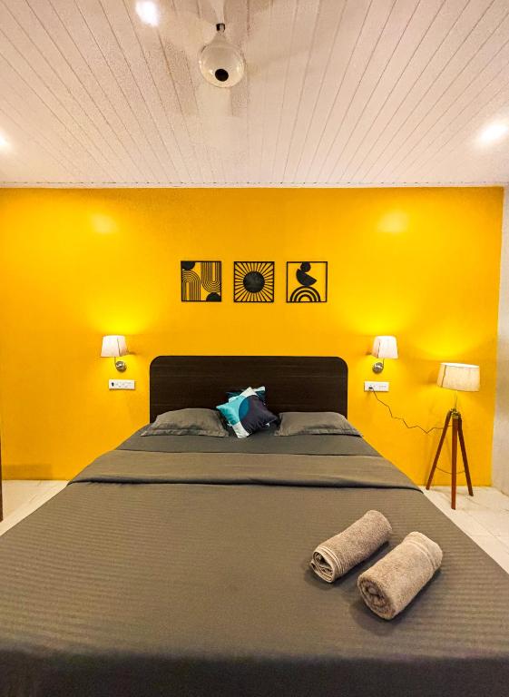 Postel nebo postele na pokoji v ubytování Traverse Luxe Hostel Palolem