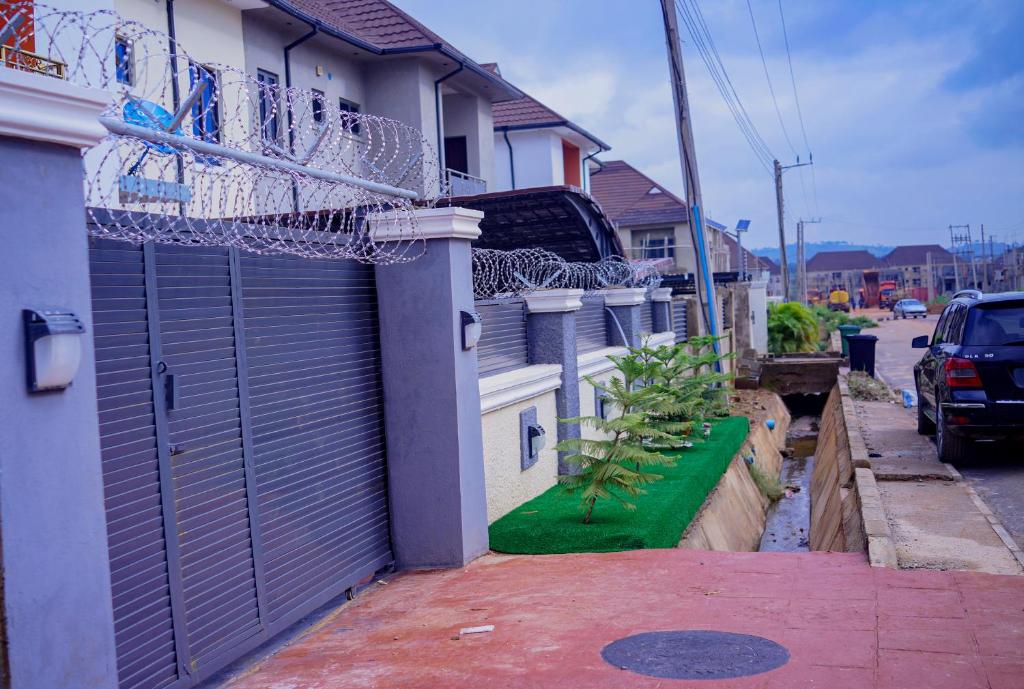 アブジャにあるLuxury Home in Kubwa Abujaのギャラリーの写真