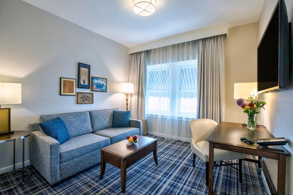 TV a/nebo společenská místnost v ubytování Hotel Gettysburg