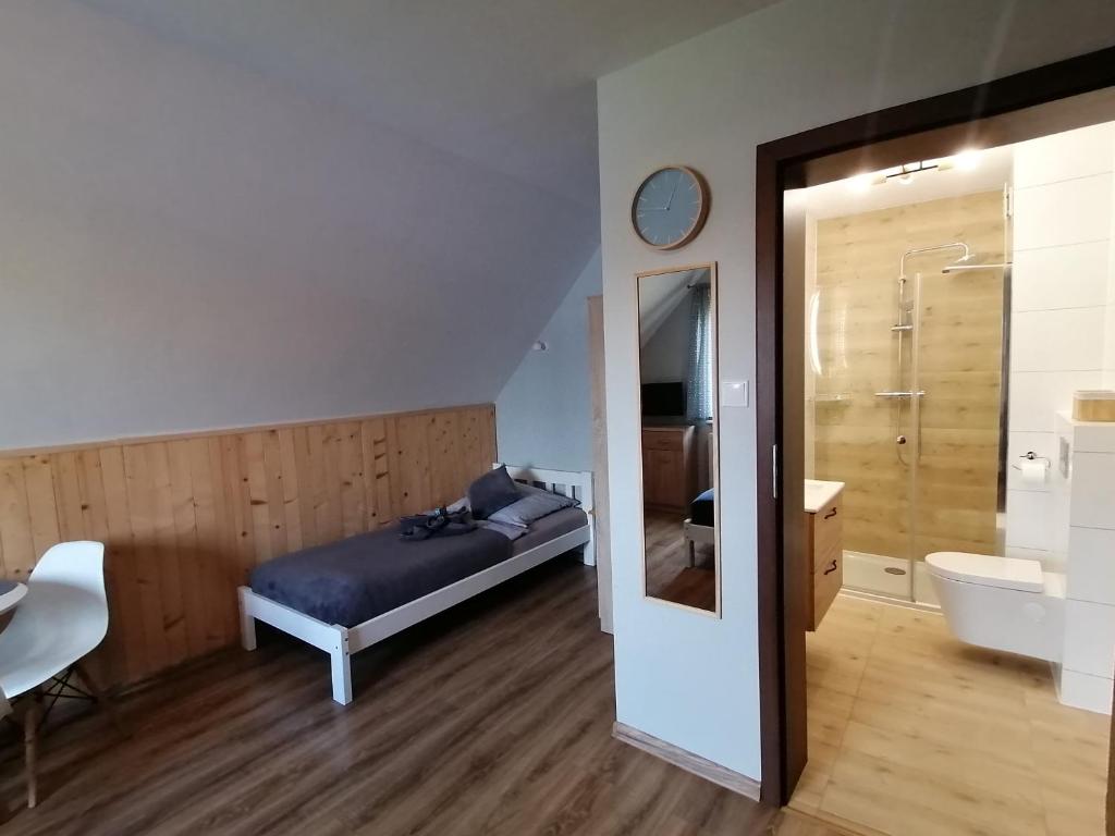 Pokoje Przy Polanie - Triple Room With Bathroom
