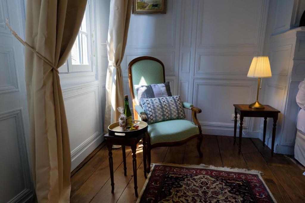 Posezení v ubytování Guest House Saint Yves