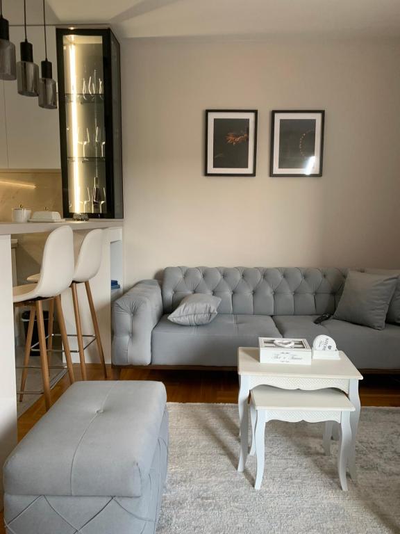 Predel za sedenje v nastanitvi Urban Apartman-privatan parking-