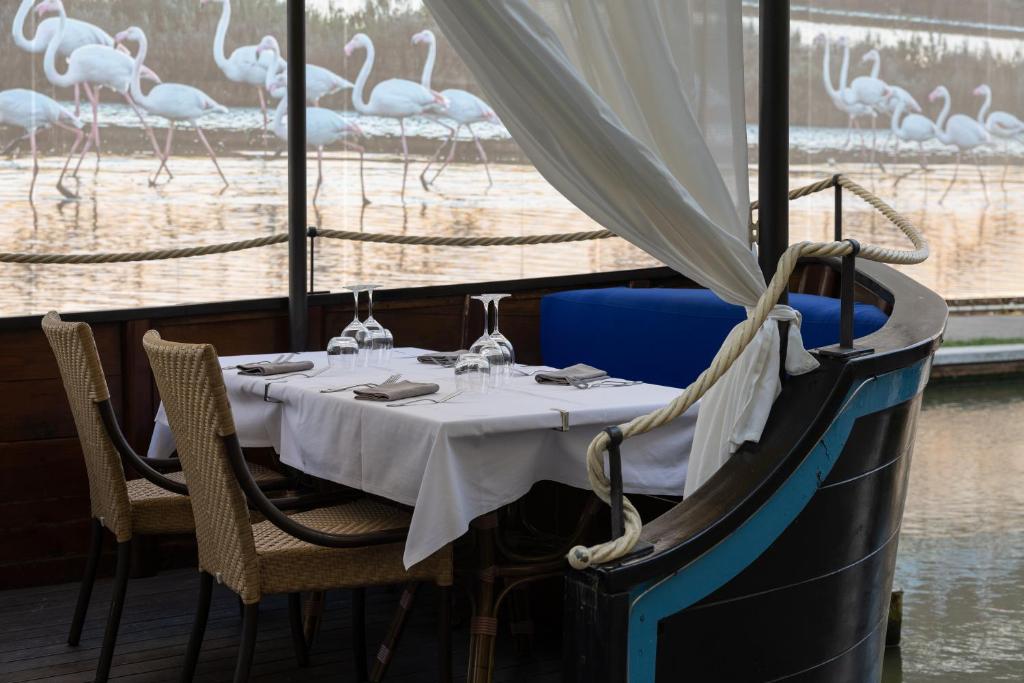 Restaurace v ubytování Locanda La Comacina