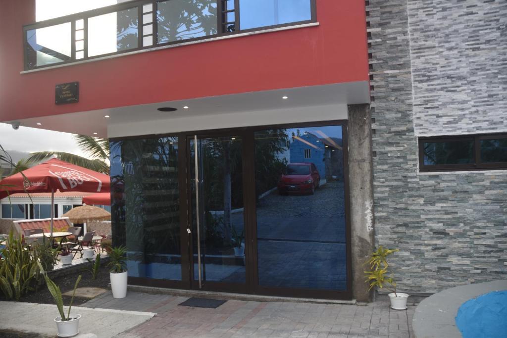 Budova, kde se hotel nachází