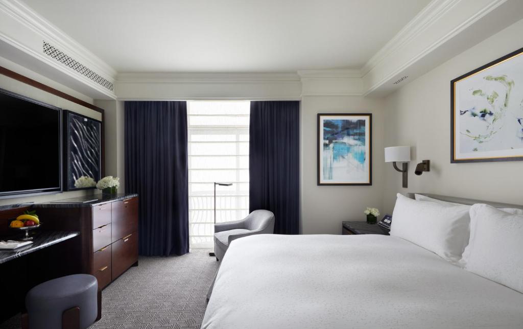 The Peninsula New York - Deluxe King Room