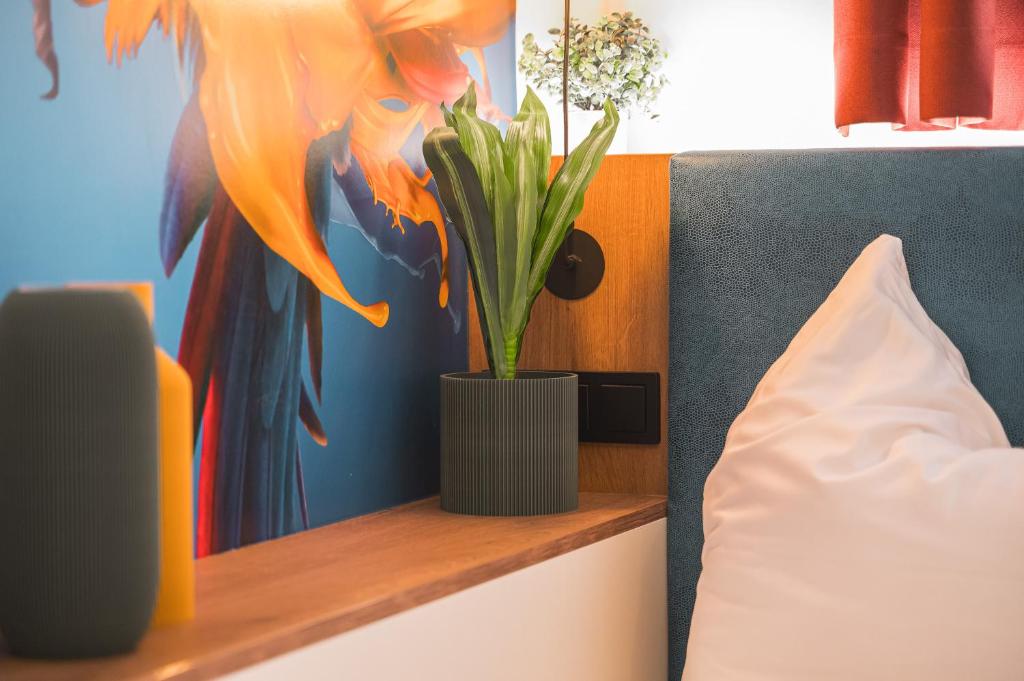 JUNGLE No5 Boutique Hotel - Stuttgart City-Center - Double Room