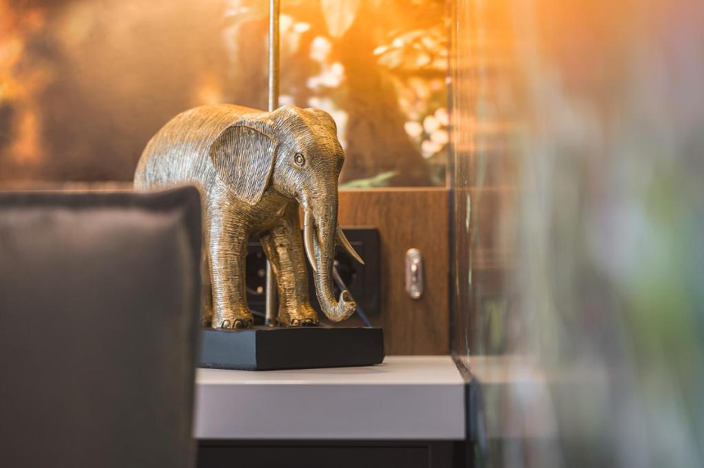 JUNGLE No5 Boutique Hotel - Stuttgart City-Center - Resim 23