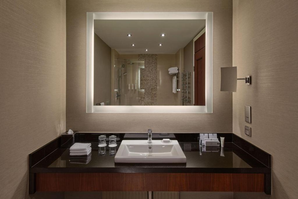 Koupelna v ubytování Budapest Marriott Hotel
