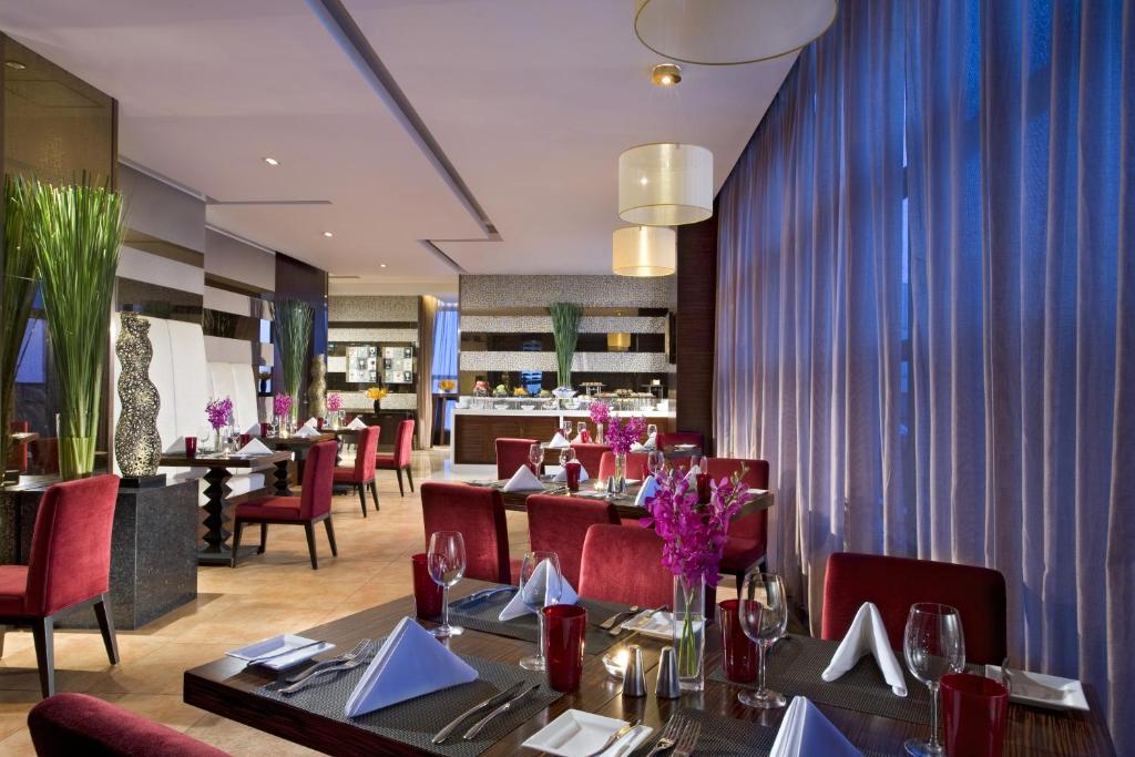 Restaurace v ubytování Swissotel Foshan, Guangdong - Free shuttle to Canton Fair