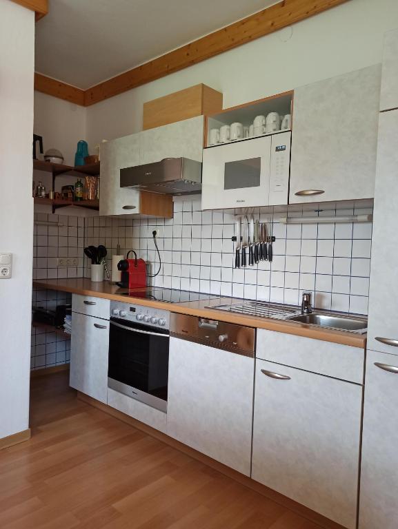 Kuchyňa alebo kuchynka v ubytovaní Appartementhaus Fink