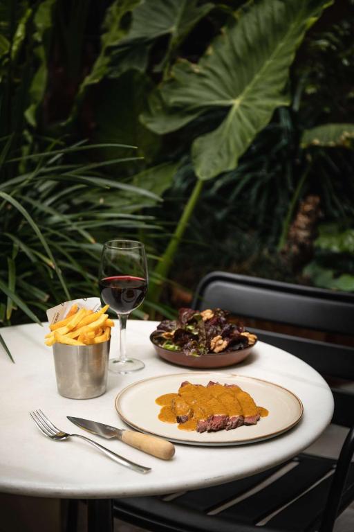 Alexandra Barcelona Hotel, Curio Collection by Hilton - Resim 30