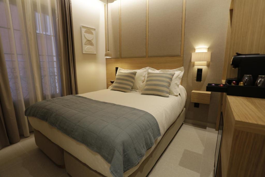 Hotel Puerto de Luarca - 8