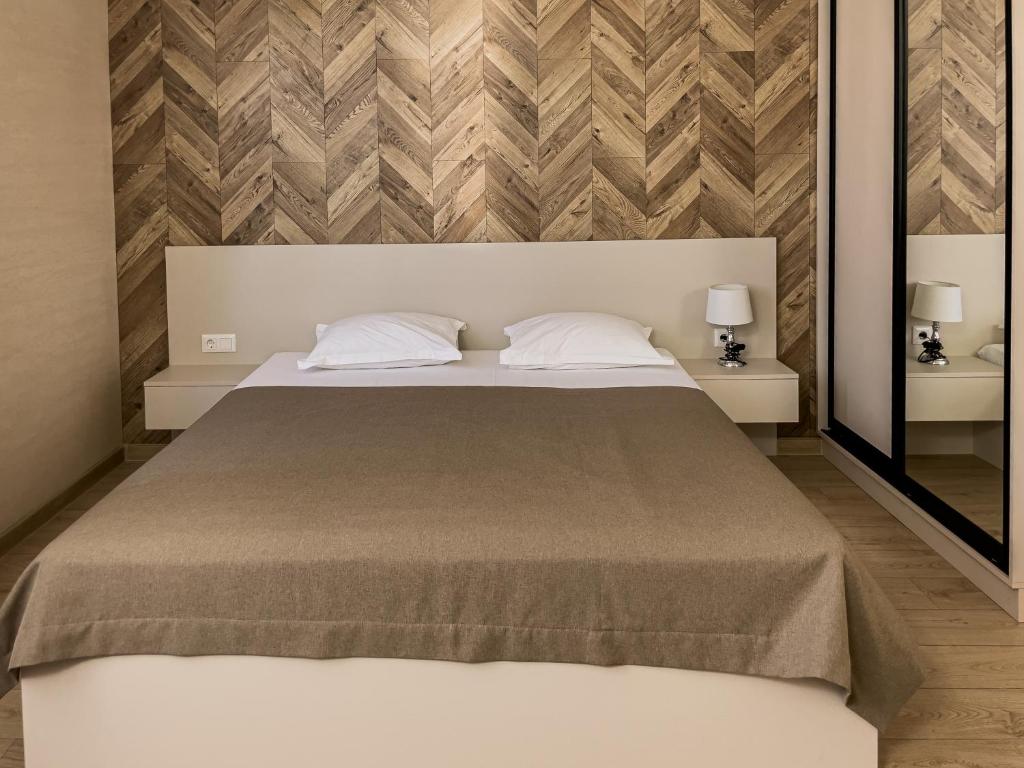VIP Hotel - Deluxe Tweepersoonskamer (2 Volwassenen + 1 Kind)