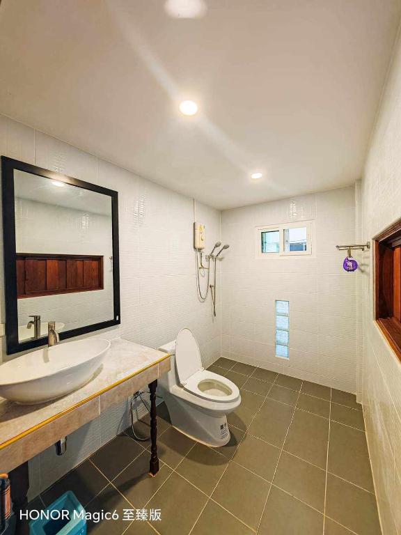 Baan Khlong Mae Kha Hotel - Resim 21