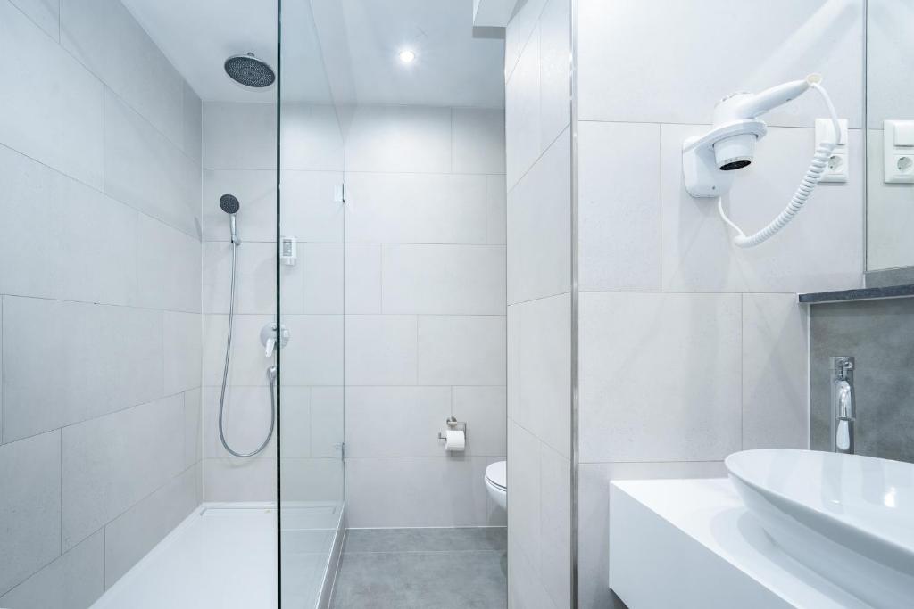 HOTEL Am Spichernplatz - Resim 43