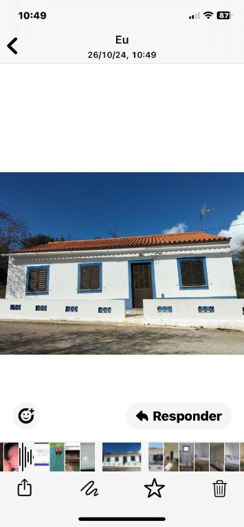 two pictures of a white house with a roof at Country House Silves in Silves