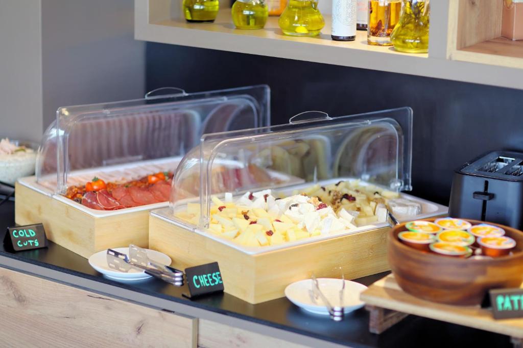 Lumière Hotel Pool & SPA - Resim 33