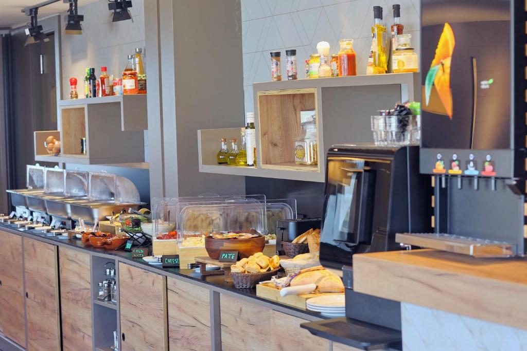 Lumière Hotel Pool & SPA - Resim 34