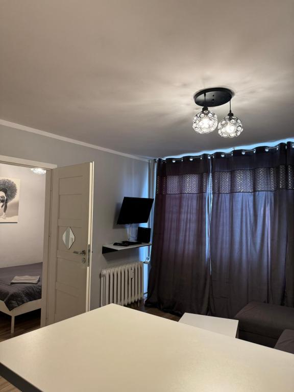 Coser Apartamenty Centrum - One-Bedroom Apartment - 26 Jana Pawla II Avenue