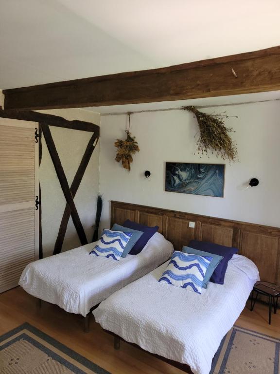 Postel nebo postele na pokoji v ubytování Castel Mazars