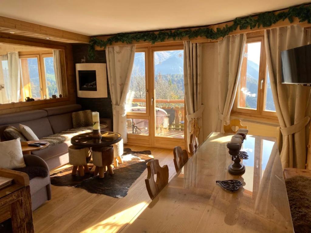 Le Bristol - Villars Bristol Apartments - Appartement Met Uitzicht Op De Bergen