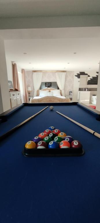 " La suite royale " Loveroom avec jacuzzi – photo 7
