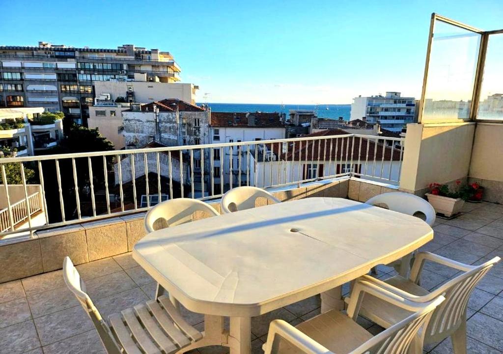Balkoni atau teres di 3P Vue Mer Centre Ville