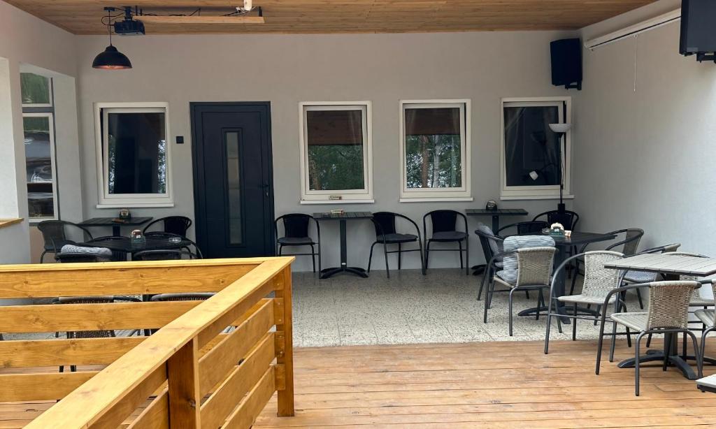 Restaurace v ubytování Bungalov Elite