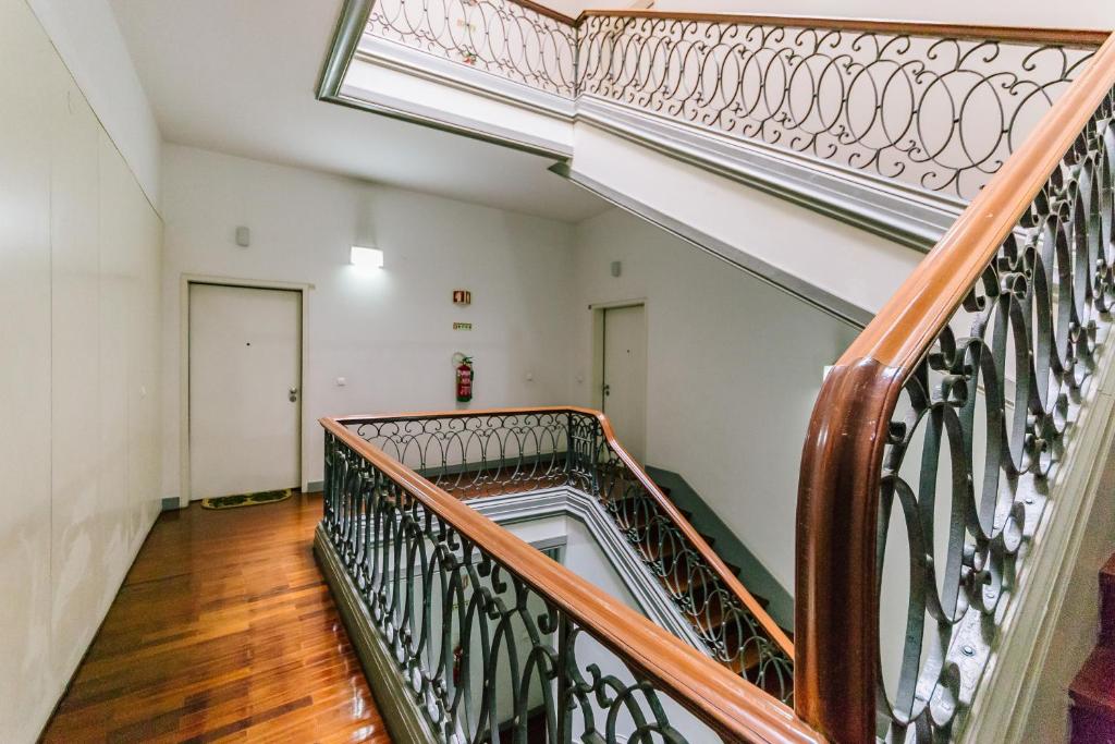 Postel nebo postele na pokoji v ubytování Chiado 2 Bedroom Elegant Apartment