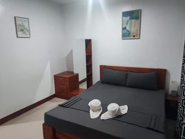 Postel nebo postele na pokoji v ubytování Bonsai Jacuzzi Suites
