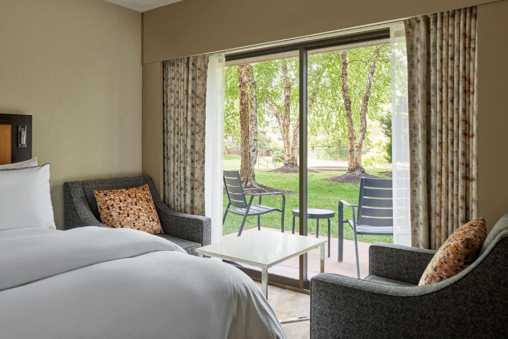 The Westin Kansas City at Crown Center - 
