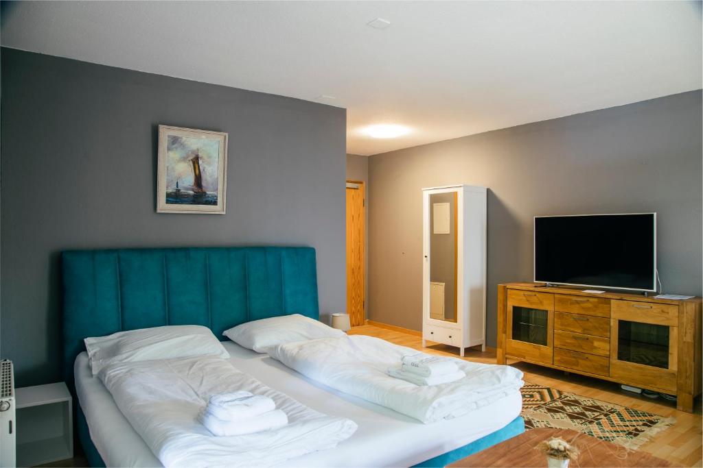 Between Lakes Apartments - 58 - Resim 15