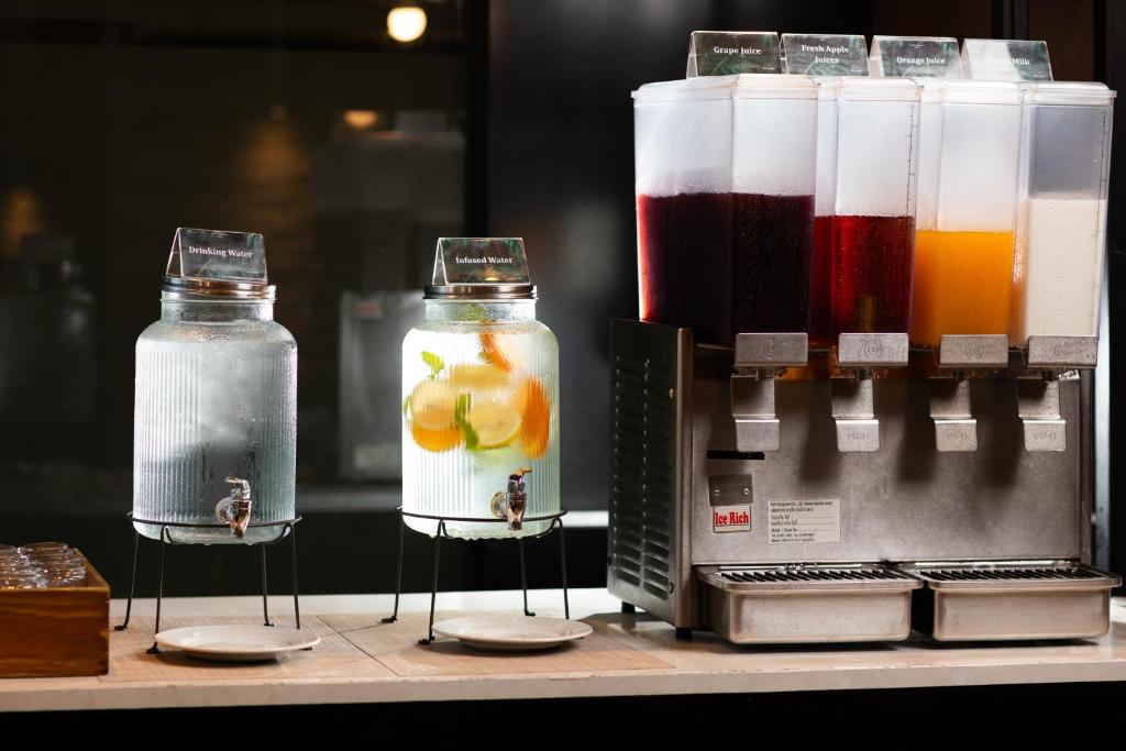 The Marina Phuket Hotel - Resim 40