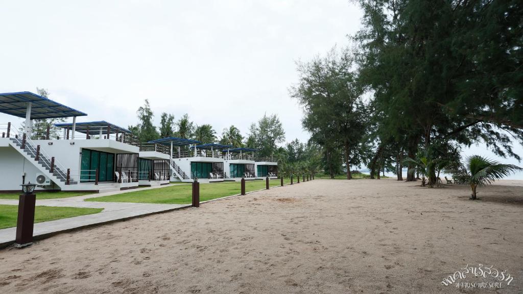 Fotografie z fotogalerie ubytování HaadSon Resort v destinaci Bang Saphan Noi