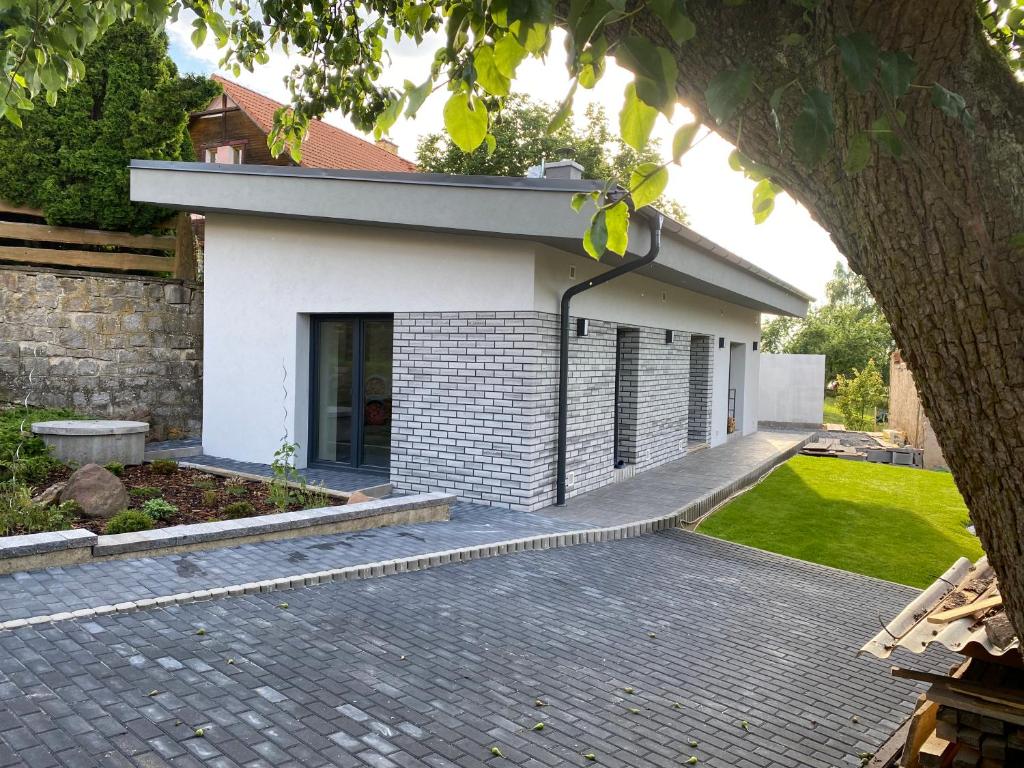 Budova, kde se apartmán nachází