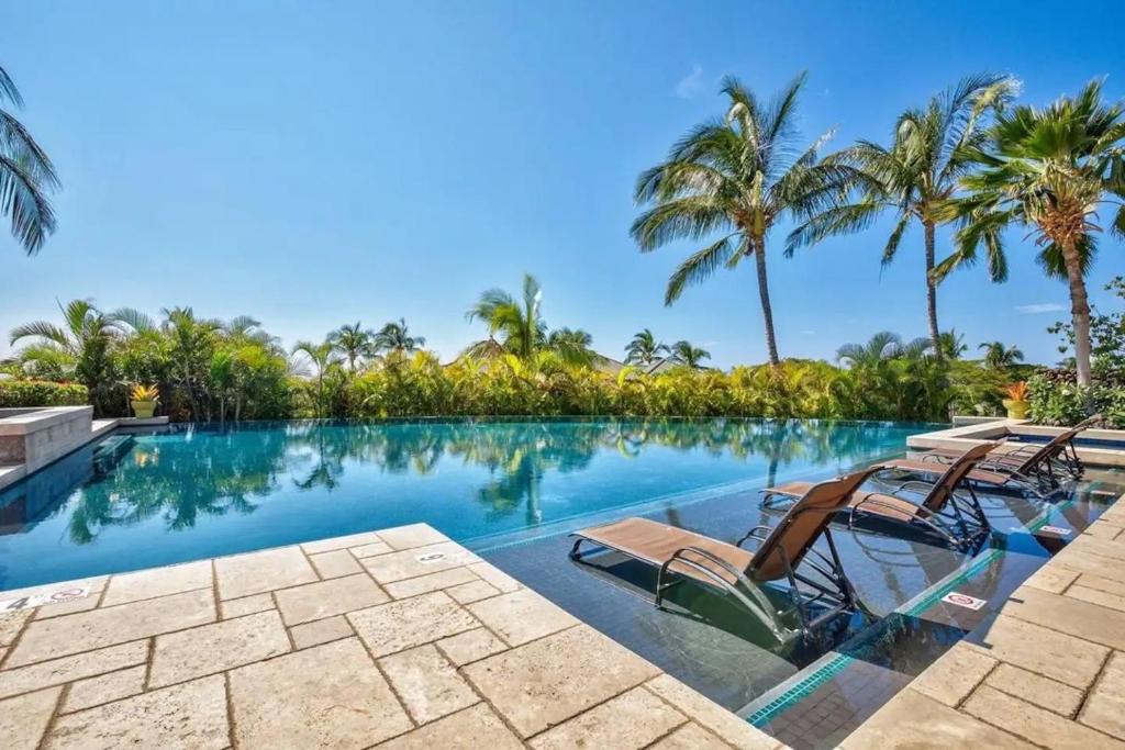 Bazén v ubytování ❤PiH❤ Endless Ocean Views Villa Gorgeous Mauna Kea Ocean and Mountain View nebo v jeho okolí