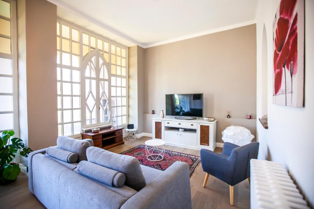 Un televizor și/sau centru de divertisment la Il Loggiato