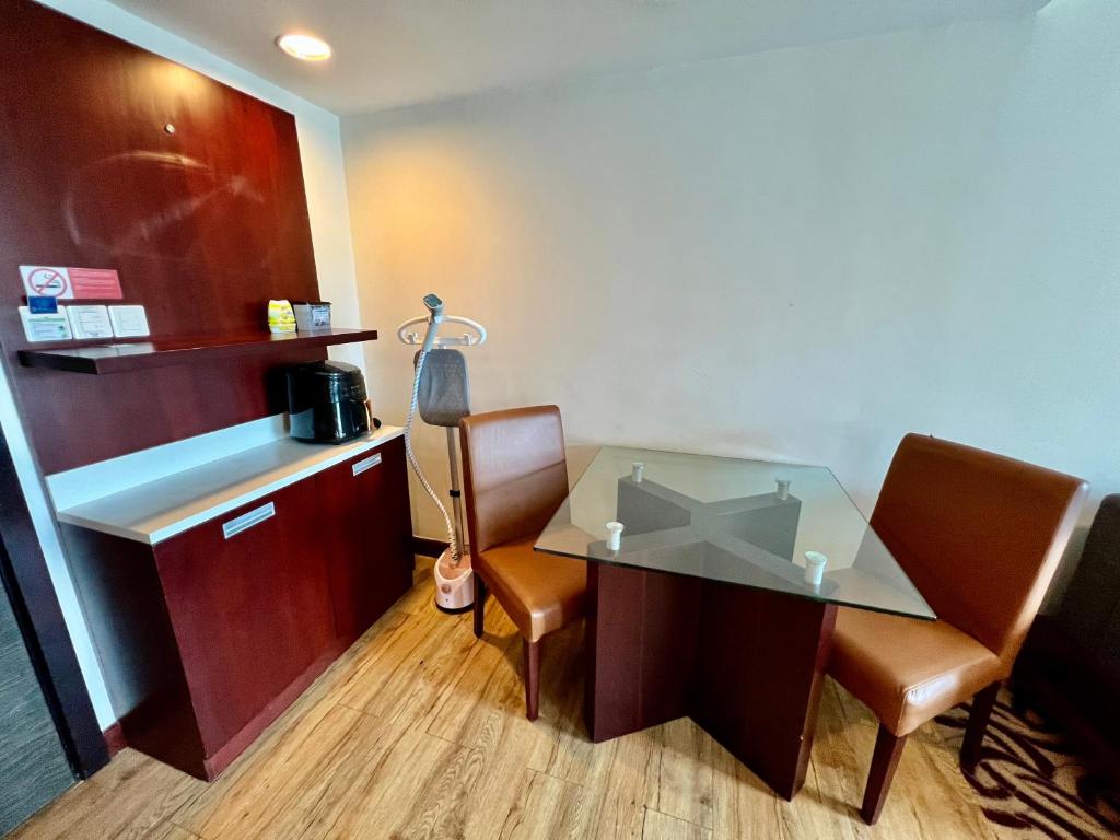 Kuchyň nebo kuchyňský kout v ubytování Faina Homestay SCSP Ming Garden Resident Kota Kinabalu