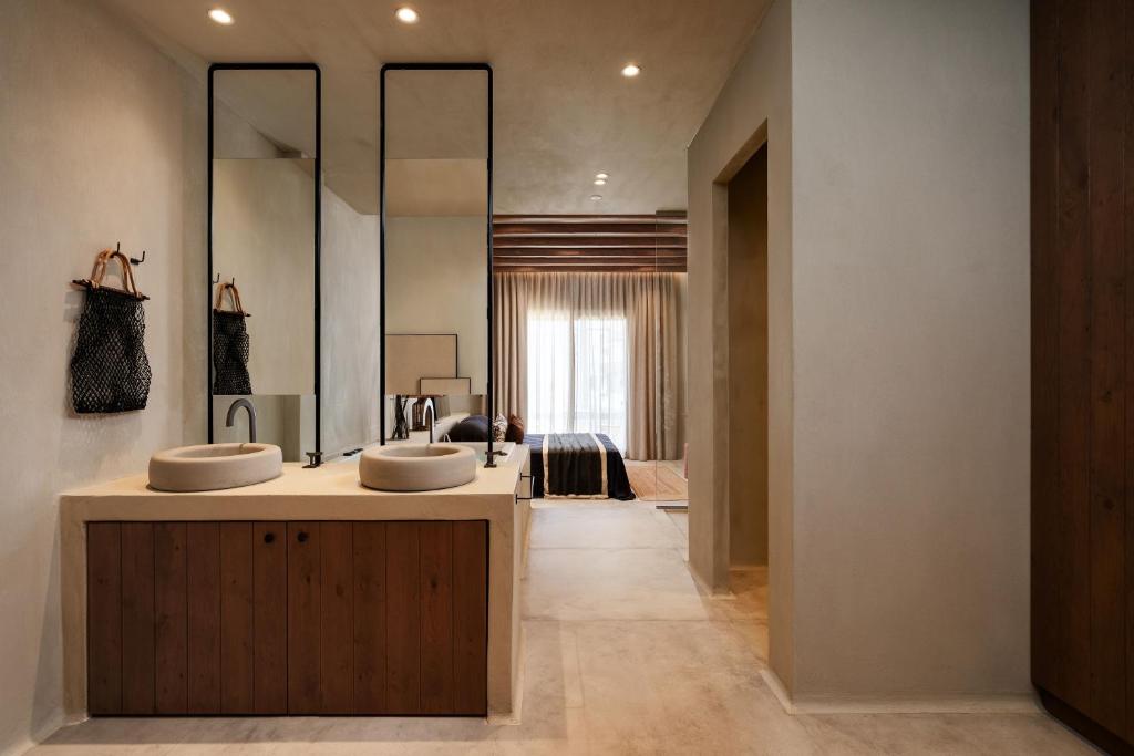 Koupelna v ubytování Tesoro Elegant escapes- suites
