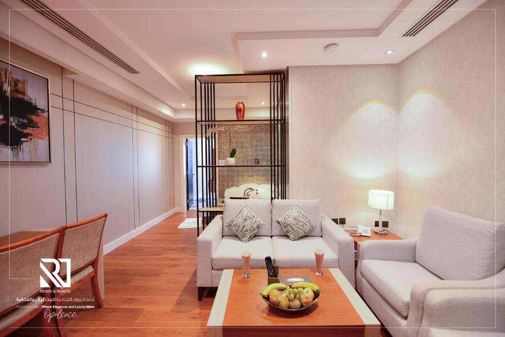 Roof Hotel Apartments - Habitación De Reina Con Baño De Spa